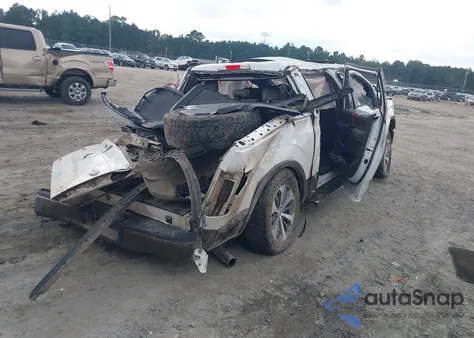 2015 Ford F-150 King Ranch z USA, uszkodzony, nr VIN 1FTEW1EG6FFA33994